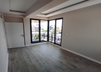 Luxurious 3+1 Apartment with Pool in Belek Center