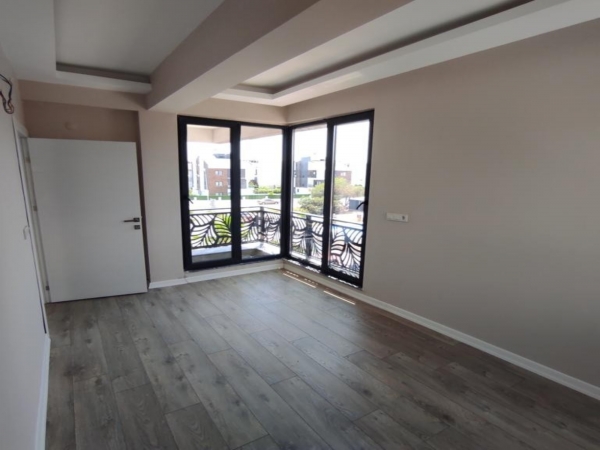 Luxurious 3+1 Apartment with Pool in Belek Center