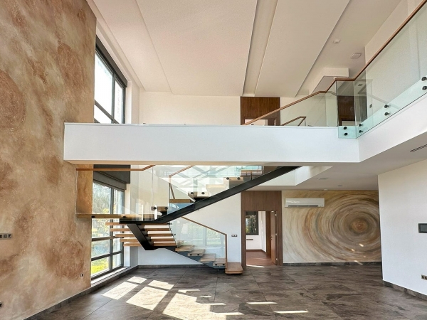 Spacious 4+1 Villa with Pool & Kids Playground, BELEK Center