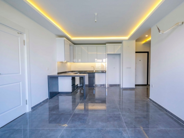Luxury 2+1 Apartment with Sea View, Mahmutlar