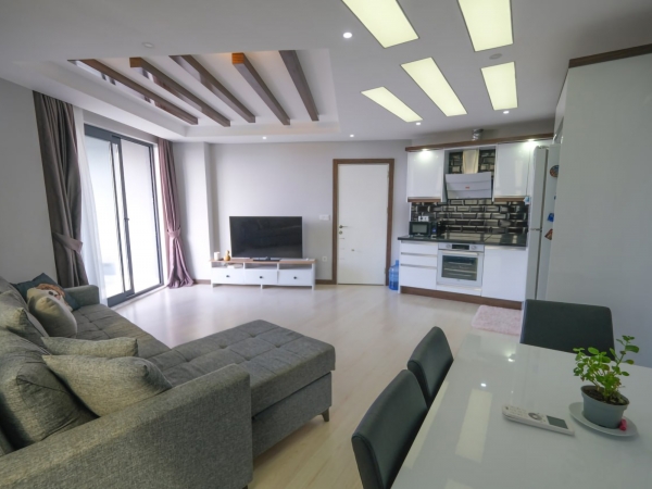 Luxury 2+1 Apartment with Sea and Mountain Views in Mahmutlar, Alanya